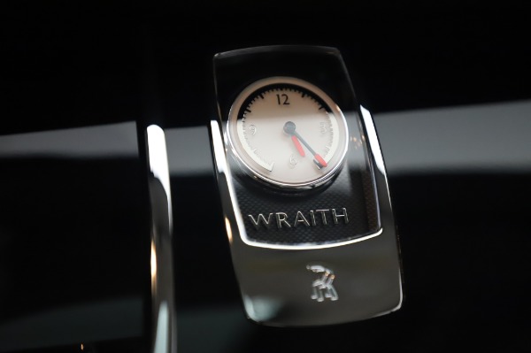Used 2014 Rolls-Royce Wraith for sale Sold at Pagani of Greenwich in Greenwich CT 06830 25