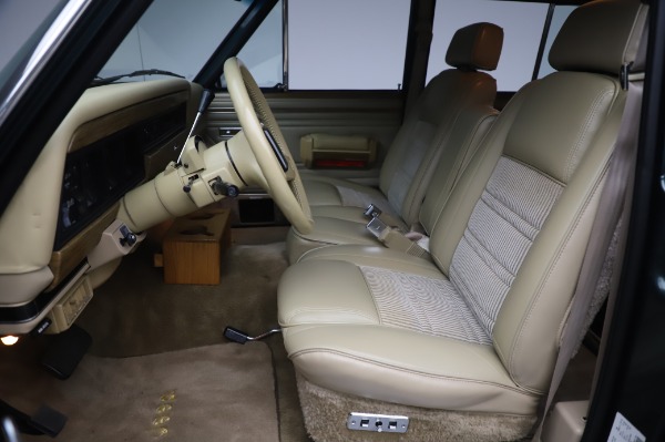 Used 1991 Jeep Grand Wagoneer for sale Sold at Pagani of Greenwich in Greenwich CT 06830 13