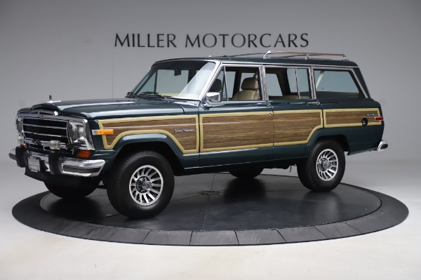 Used 1991 Jeep Grand Wagoneer for sale Sold at Pagani of Greenwich in Greenwich CT 06830 2