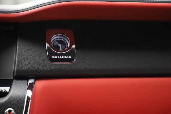 New 2020 Rolls-Royce Cullinan for sale Sold at Pagani of Greenwich in Greenwich CT 06830 21