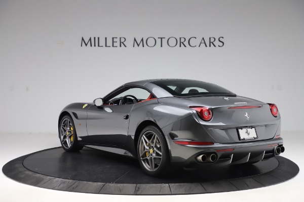 Used 2015 Ferrari California T for sale Sold at Pagani of Greenwich in Greenwich CT 06830 17