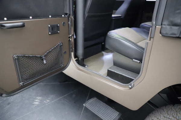 Used 1974 Toyota FJ44 Icon for sale $249,900 at Pagani of Greenwich in Greenwich CT 06830 21