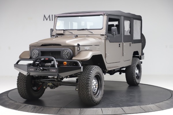 Used 1974 Toyota FJ44 Icon for sale $249,900 at Pagani of Greenwich in Greenwich CT 06830 1