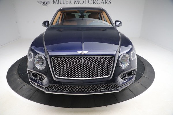 Used 2018 Bentley Bentayga W12 Signature Edition for sale $159,900 at Pagani of Greenwich in Greenwich CT 06830 13