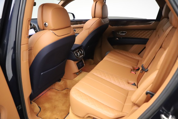 Used 2018 Bentley Bentayga W12 Signature Edition for sale $159,900 at Pagani of Greenwich in Greenwich CT 06830 22