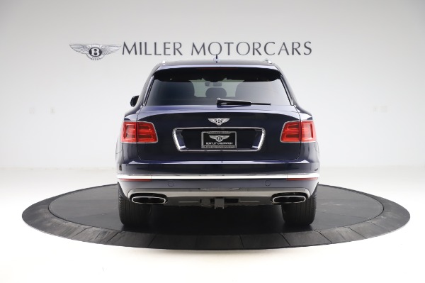 Used 2018 Bentley Bentayga W12 Signature Edition for sale Sold at Pagani of Greenwich in Greenwich CT 06830 6
