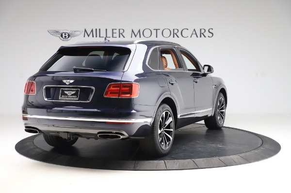 Used 2018 Bentley Bentayga W12 Signature Edition for sale Sold at Pagani of Greenwich in Greenwich CT 06830 7