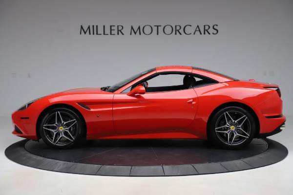 Used 2017 Ferrari California T for sale Sold at Pagani of Greenwich in Greenwich CT 06830 14