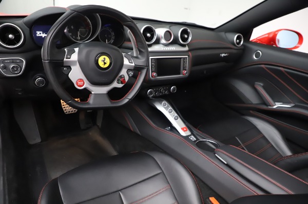 Used 2017 Ferrari California T for sale $165,900 at Pagani of Greenwich in Greenwich CT 06830 19