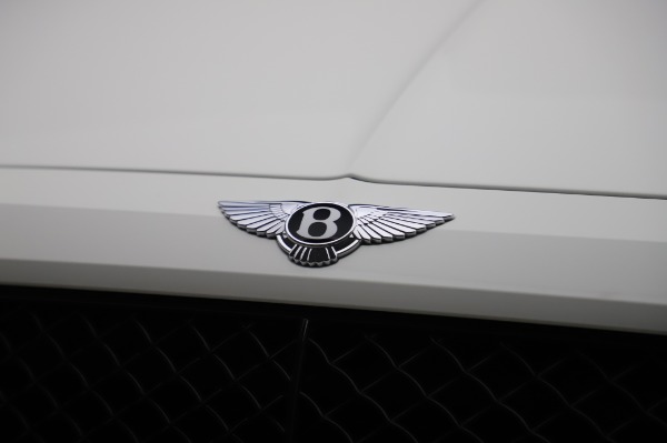 Used 2018 Bentley Bentayga Black Edition for sale $149,900 at Pagani of Greenwich in Greenwich CT 06830 14