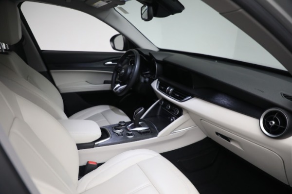 Used 2020 Alfa Romeo Stelvio Sport Q4 for sale Sold at Pagani of Greenwich in Greenwich CT 06830 18