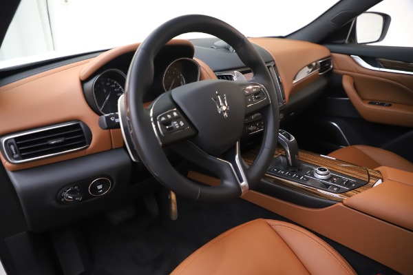 New 2020 Maserati Levante Q4 GranLusso for sale Sold at Pagani of Greenwich in Greenwich CT 06830 16