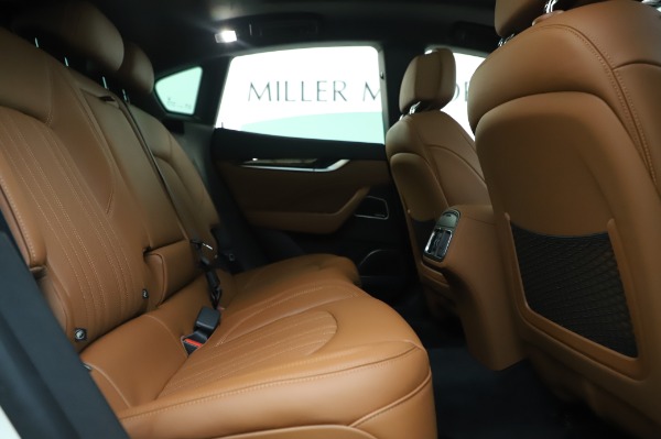 New 2020 Maserati Levante Q4 GranLusso for sale Sold at Pagani of Greenwich in Greenwich CT 06830 28