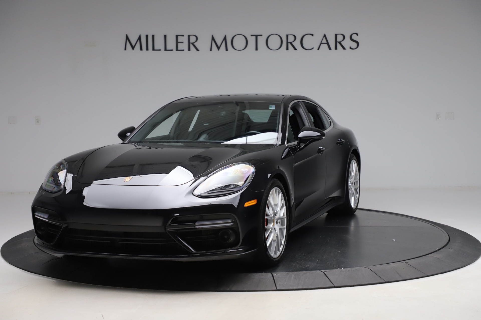 Used 2017 Porsche Panamera Turbo for sale $95,900 at Pagani of Greenwich in Greenwich CT 06830 1