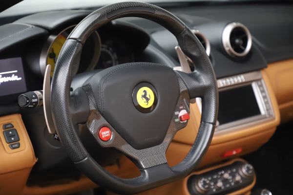 Used 2014 Ferrari California 30 for sale Sold at Pagani of Greenwich in Greenwich CT 06830 22