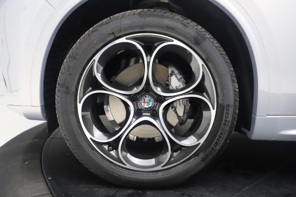 New 2020 Alfa Romeo Stelvio Ti Lusso Q4 for sale $54,145 at Pagani of Greenwich in Greenwich CT 06830 14