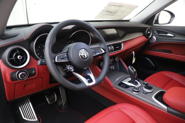 New 2020 Alfa Romeo Stelvio Ti Lusso Q4 for sale $54,145 at Pagani of Greenwich in Greenwich CT 06830 17