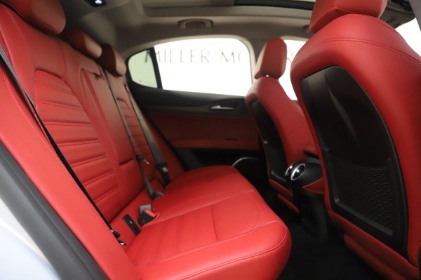 New 2020 Alfa Romeo Stelvio Ti Lusso Q4 for sale $54,145 at Pagani of Greenwich in Greenwich CT 06830 28