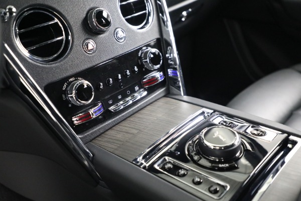Used 2021 Rolls-Royce Cullinan for sale Sold at Pagani of Greenwich in Greenwich CT 06830 27
