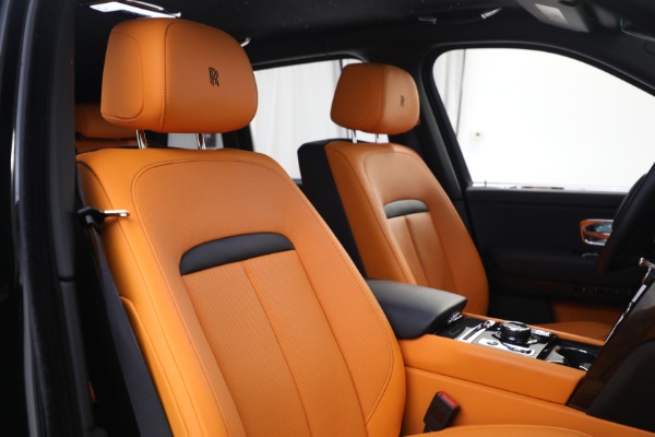 Used 2021 Rolls-Royce Cullinan Black Badge for sale Sold at Pagani of Greenwich in Greenwich CT 06830 25