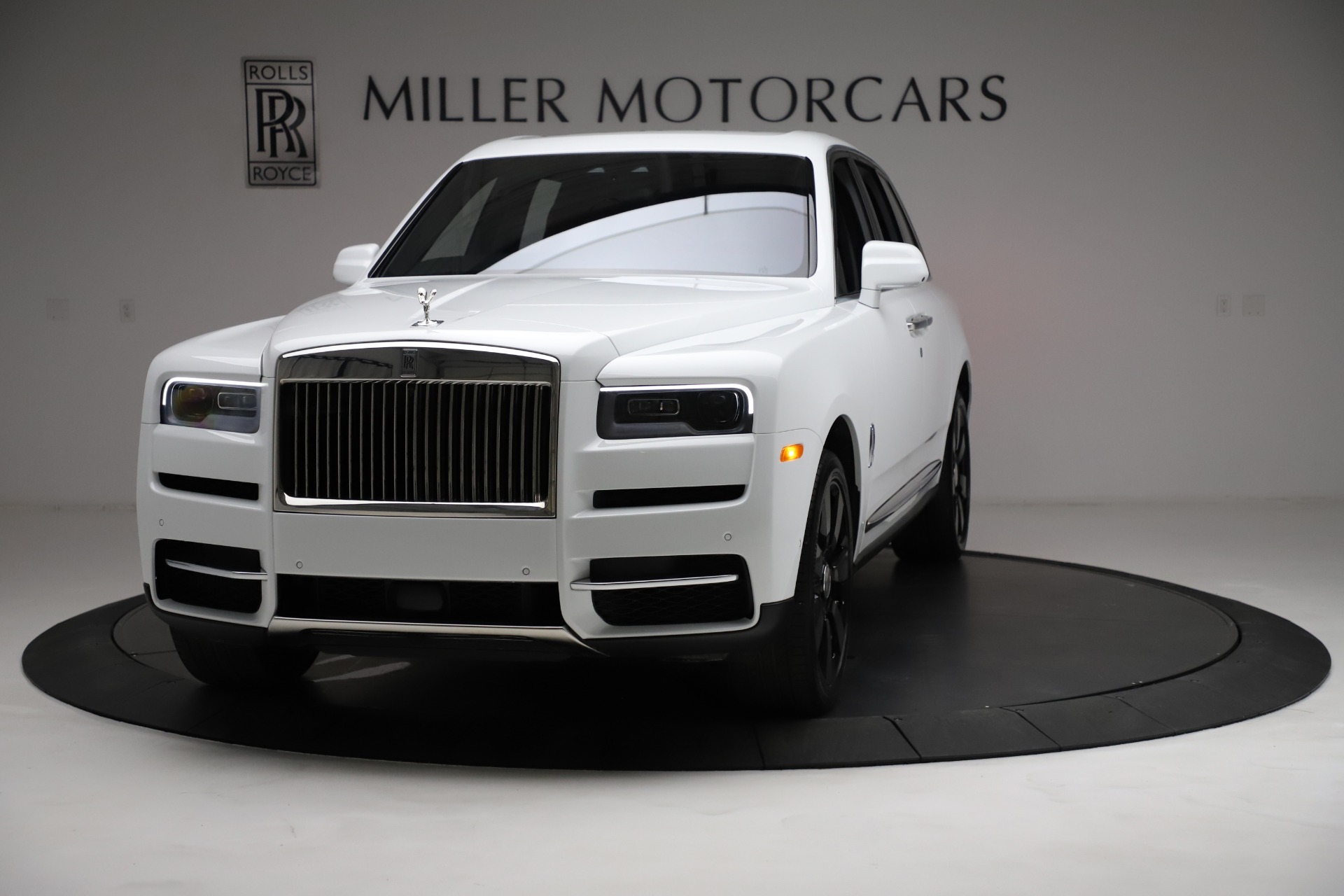 Used 2021 Rolls-Royce Cullinan for sale Sold at Pagani of Greenwich in Greenwich CT 06830 1
