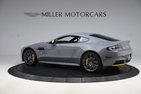 Used 2017 Aston Martin V12 Vantage S for sale Sold at Pagani of Greenwich in Greenwich CT 06830 3