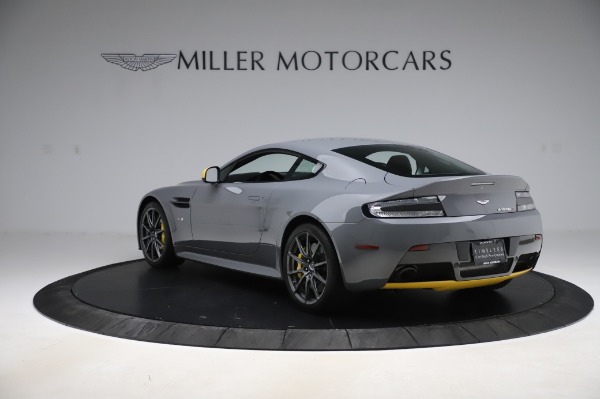 Used 2017 Aston Martin V12 Vantage S for sale Sold at Pagani of Greenwich in Greenwich CT 06830 4