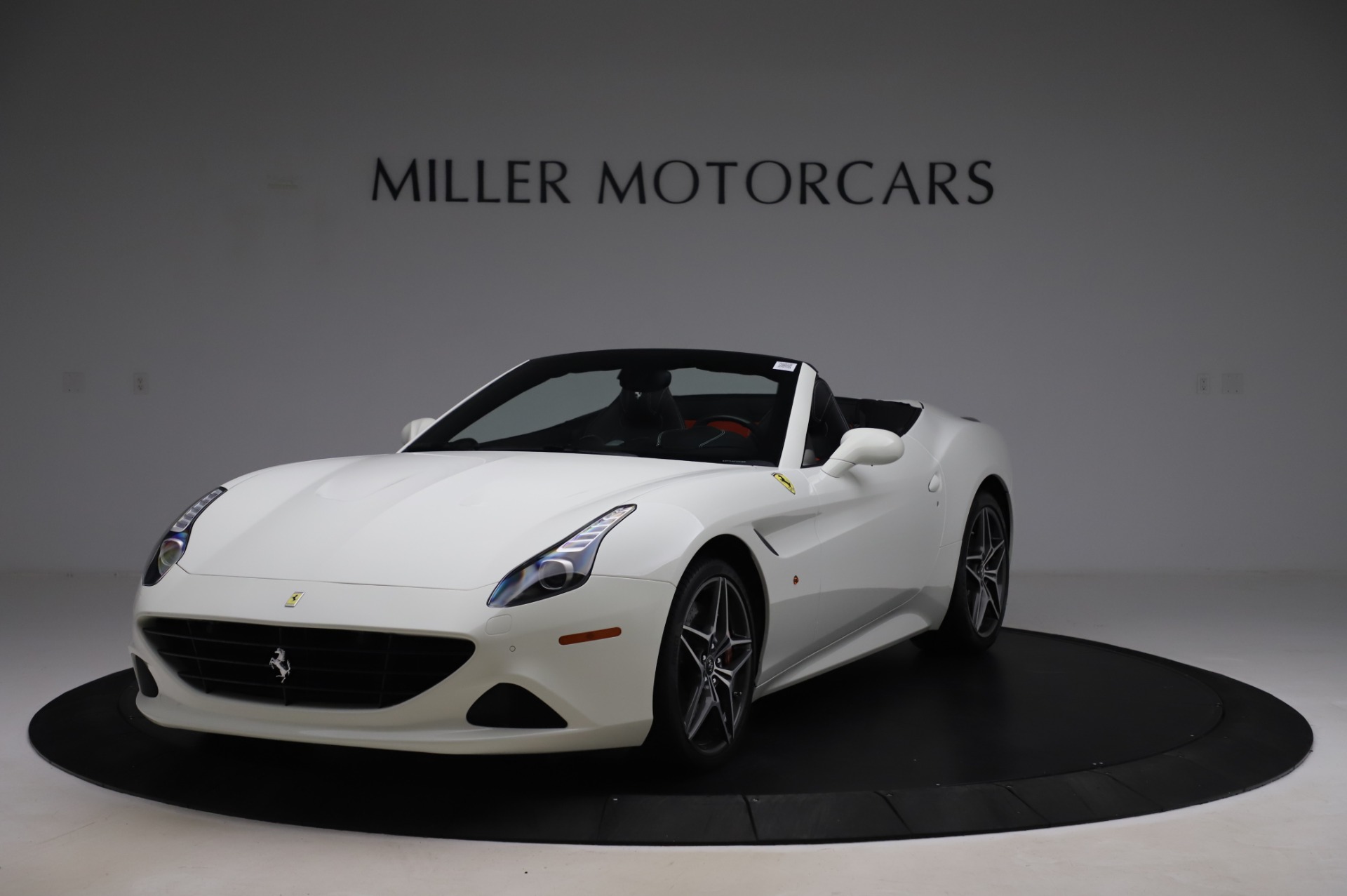 Used 2015 Ferrari California T for sale Sold at Pagani of Greenwich in Greenwich CT 06830 1