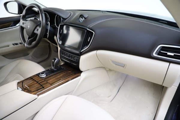 Used 2017 Maserati Ghibli S Q4 for sale Sold at Pagani of Greenwich in Greenwich CT 06830 24