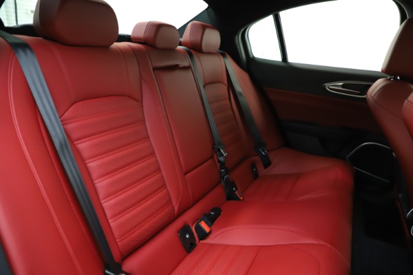 New 2020 Alfa Romeo Giulia Ti Sport Q4 for sale Sold at Pagani of Greenwich in Greenwich CT 06830 22
