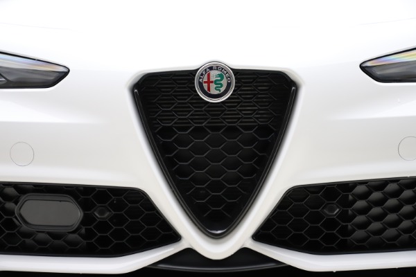 New 2020 Alfa Romeo Giulia Ti Sport Q4 for sale Sold at Pagani of Greenwich in Greenwich CT 06830 26