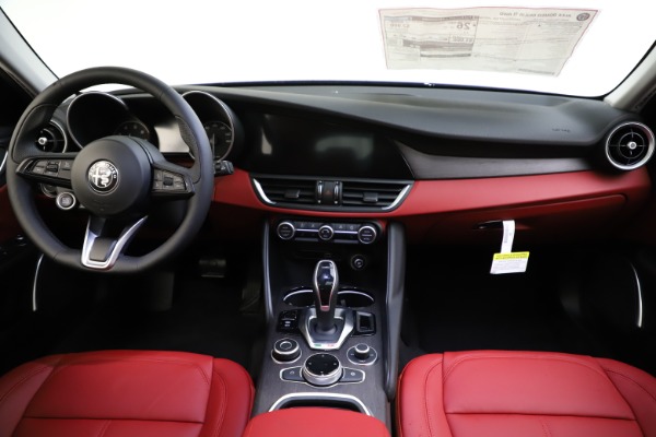 New 2020 Alfa Romeo Giulia Ti Q4 for sale Sold at Pagani of Greenwich in Greenwich CT 06830 16