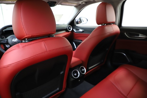 New 2020 Alfa Romeo Giulia Ti Q4 for sale Sold at Pagani of Greenwich in Greenwich CT 06830 20