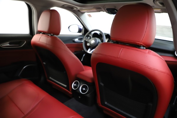 New 2020 Alfa Romeo Giulia Ti Q4 for sale Sold at Pagani of Greenwich in Greenwich CT 06830 26