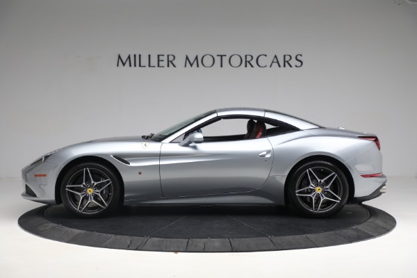 Used 2017 Ferrari California T for sale Sold at Pagani of Greenwich in Greenwich CT 06830 14