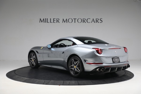 Used 2017 Ferrari California T for sale $144,900 at Pagani of Greenwich in Greenwich CT 06830 15