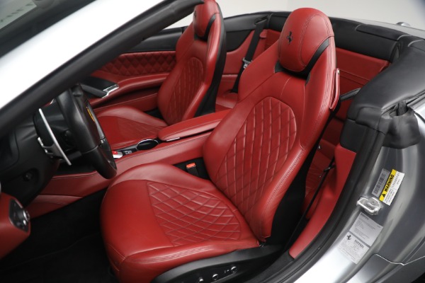 Used 2017 Ferrari California T for sale $144,900 at Pagani of Greenwich in Greenwich CT 06830 21