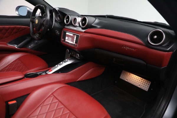 Used 2017 Ferrari California T for sale $144,900 at Pagani of Greenwich in Greenwich CT 06830 23
