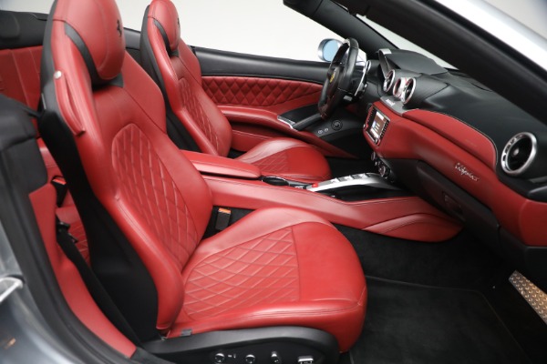 Used 2017 Ferrari California T for sale $144,900 at Pagani of Greenwich in Greenwich CT 06830 24