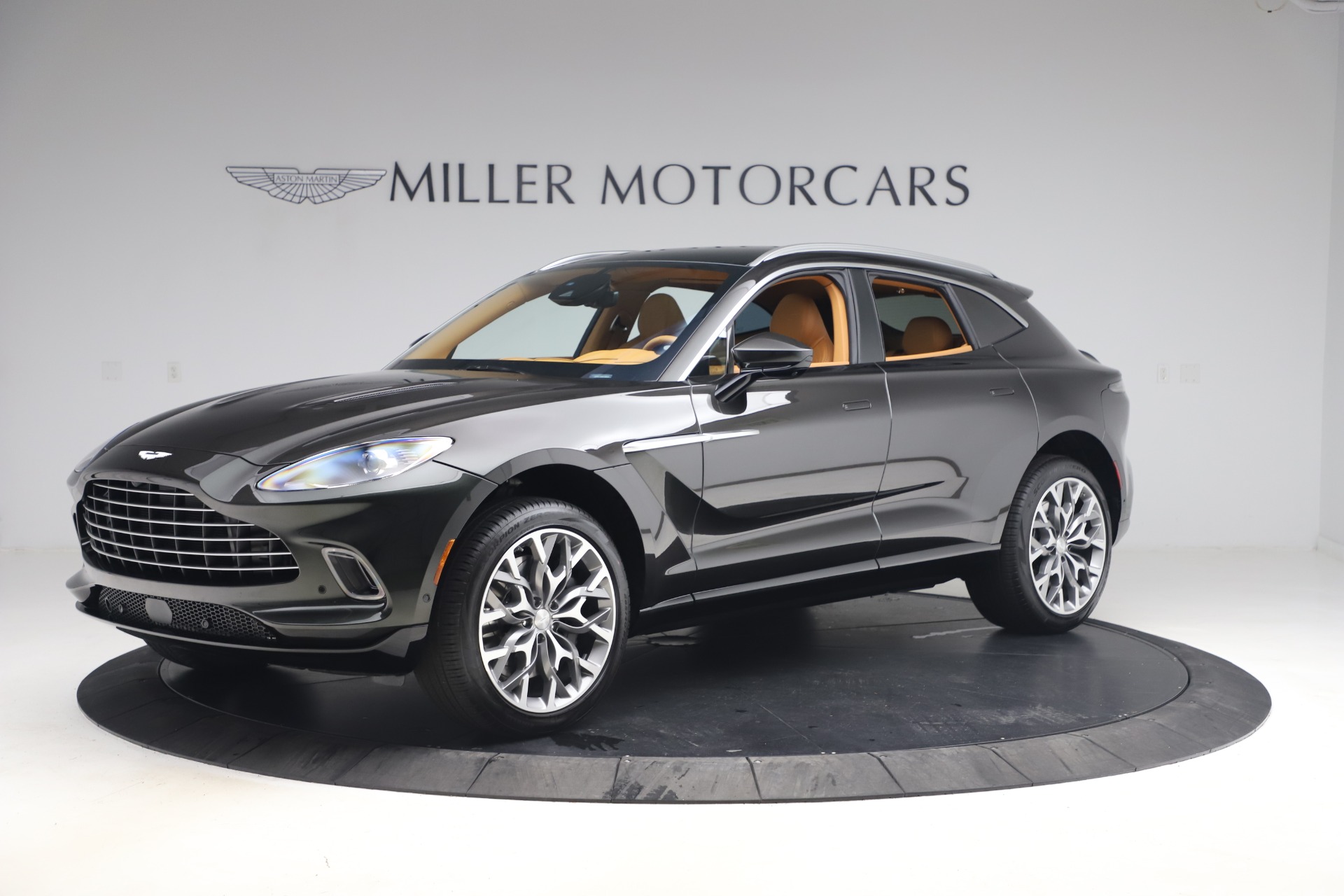 New 2021 Aston Martin DBX for sale Sold at Pagani of Greenwich in Greenwich CT 06830 1
