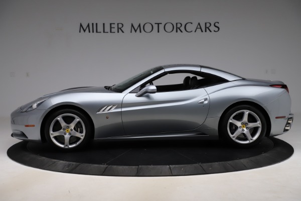 Used 2013 Ferrari California 30 for sale Sold at Pagani of Greenwich in Greenwich CT 06830 14