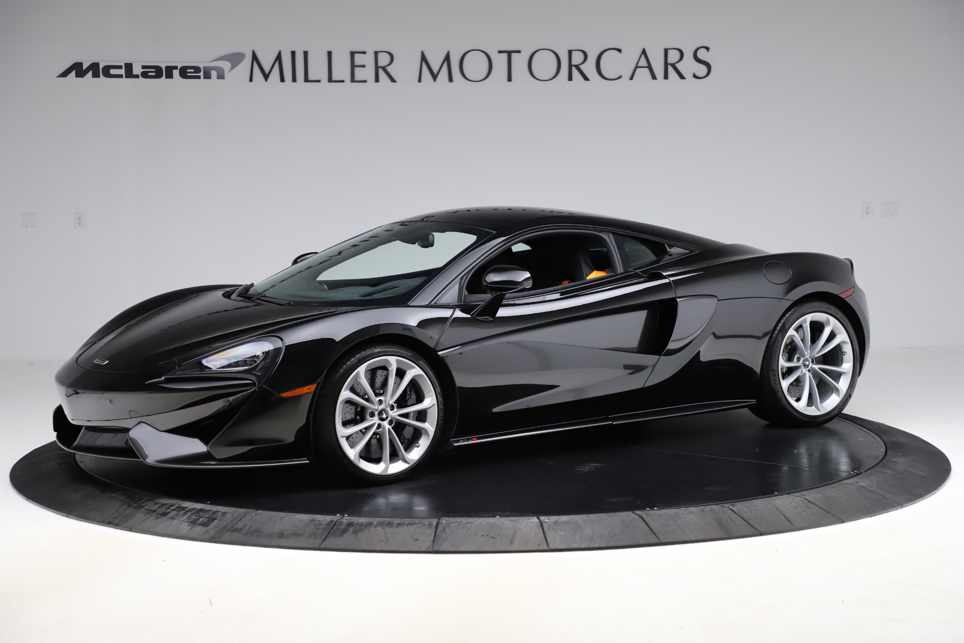 Used 2019 McLaren 570S for sale Sold at Pagani of Greenwich in Greenwich CT 06830 1