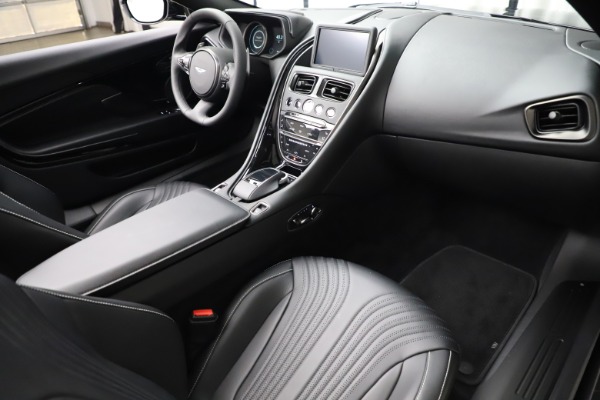 New 2021 Aston Martin DB11 Volante Convertible for sale $254,416 at Pagani of Greenwich in Greenwich CT 06830 19