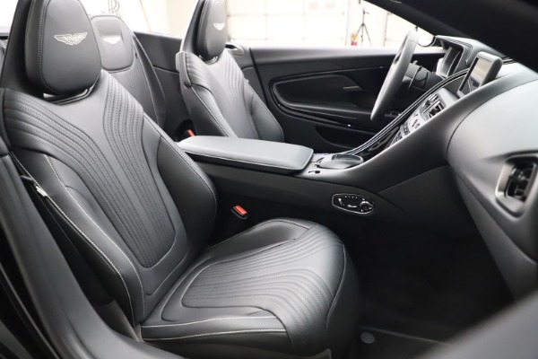 New 2021 Aston Martin DB11 Volante Convertible for sale $254,416 at Pagani of Greenwich in Greenwich CT 06830 21