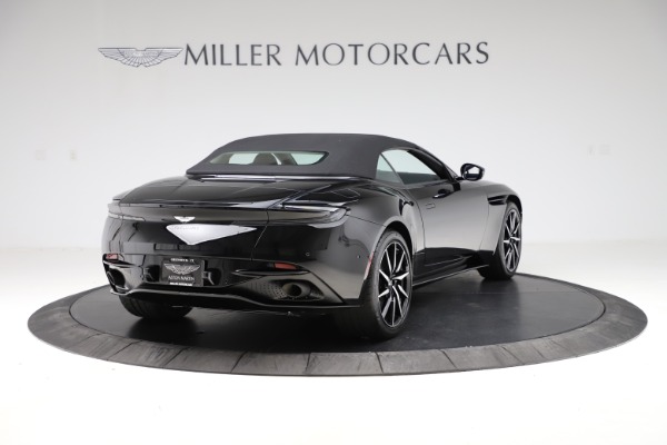 New 2021 Aston Martin DB11 Volante Convertible for sale $254,416 at Pagani of Greenwich in Greenwich CT 06830 27