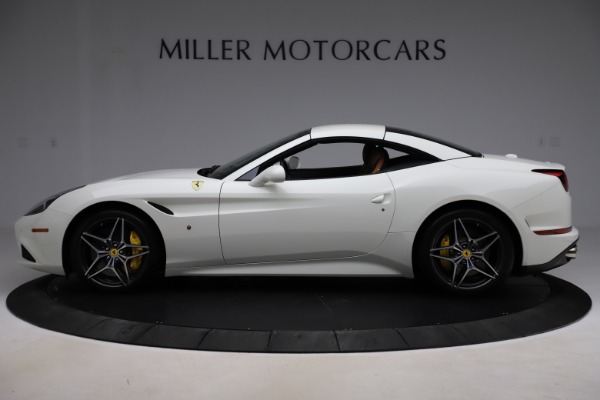 Used 2018 Ferrari California T for sale Sold at Pagani of Greenwich in Greenwich CT 06830 14