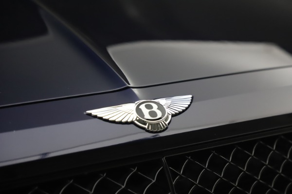 Used 2018 Bentley Bentayga W12 Signature for sale Sold at Pagani of Greenwich in Greenwich CT 06830 14