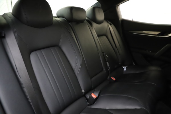 Used 2017 Maserati Ghibli S Q4 for sale Sold at Pagani of Greenwich in Greenwich CT 06830 26