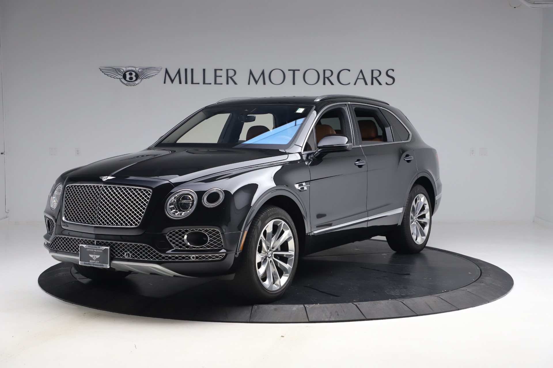 Used 2017 Bentley Bentayga W12 for sale Sold at Pagani of Greenwich in Greenwich CT 06830 1