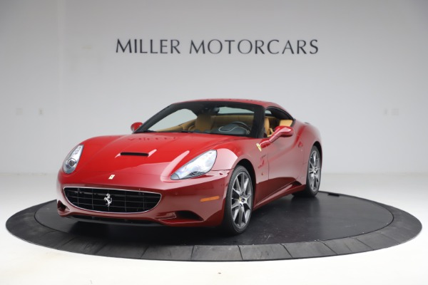 Used 2014 Ferrari California 30 for sale Sold at Pagani of Greenwich in Greenwich CT 06830 13